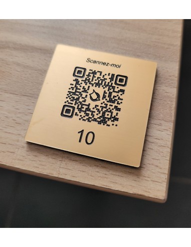 PLAQUE DE TABLE QR Code CARRÉ OR...