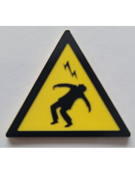 ETIQUETTE Danger risque d'électrocution